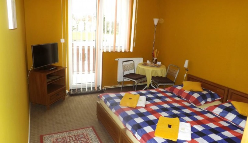 Penzion Three Františkovy Lázně - Jednolůžkový pokoj, Dvoulůžkový pokoj , Dvoulůžkový pokoj s balkonem, Dvoulůžkový pokoj , Jednolůžkový pokoj s balkonem